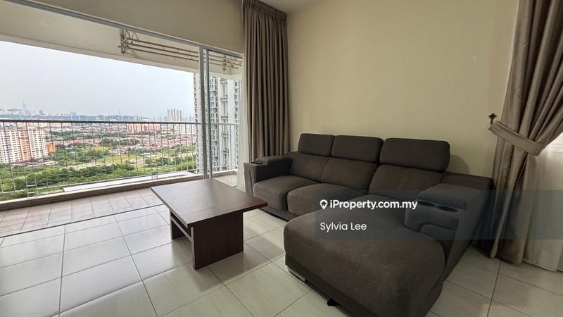 Service Residence untuk Dijual di Koi Kinrara oleh Sylvia Lee - Living Room - iProperty.com.my