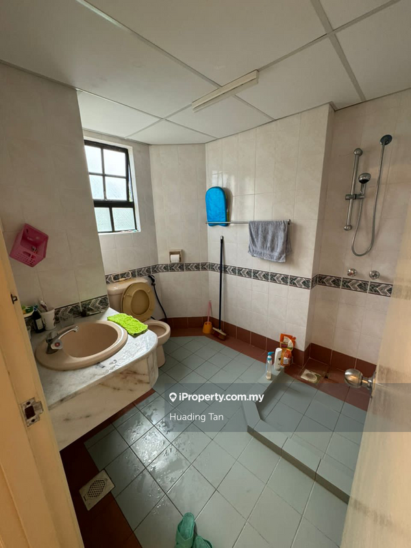Pangsapuri untuk Dijual di Mawar Apartment oleh Huading Tan - iProperty.com.my