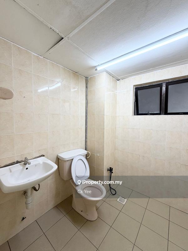 Condominium for Rent in Vista Komanwel B by Ck Yee - iProperty.com.my