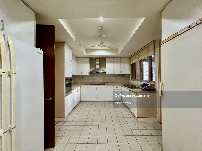 Kondominium untuk Dijual di Hampshire Park Condominium oleh Violet Yap - iProperty.com.my