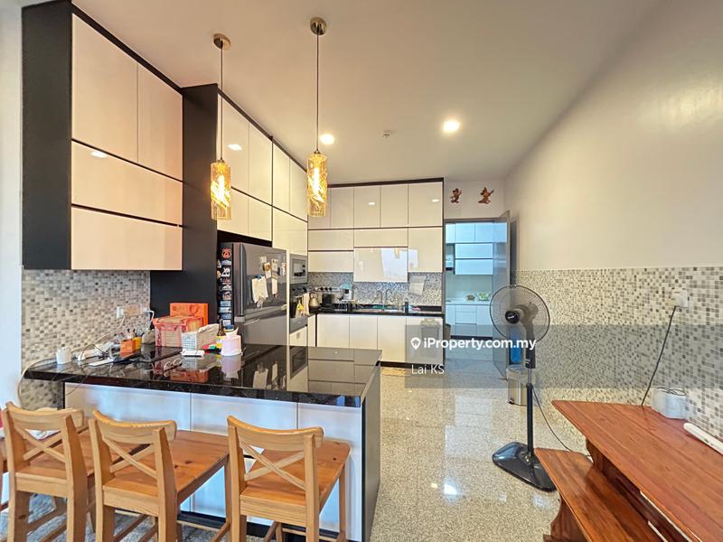 Service Residence for Sale in Isola by Lai KS - iProperty.com.my