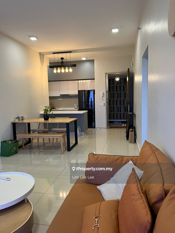 Kediaman Servis untuk Disewa di Setia City Residences oleh Lim Lee Lee - iProperty.com.my