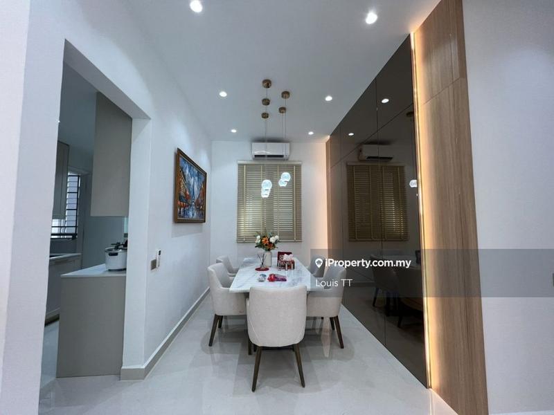 Service Residence for Sale in Marc Residence by Louis TT - iProperty.com.my