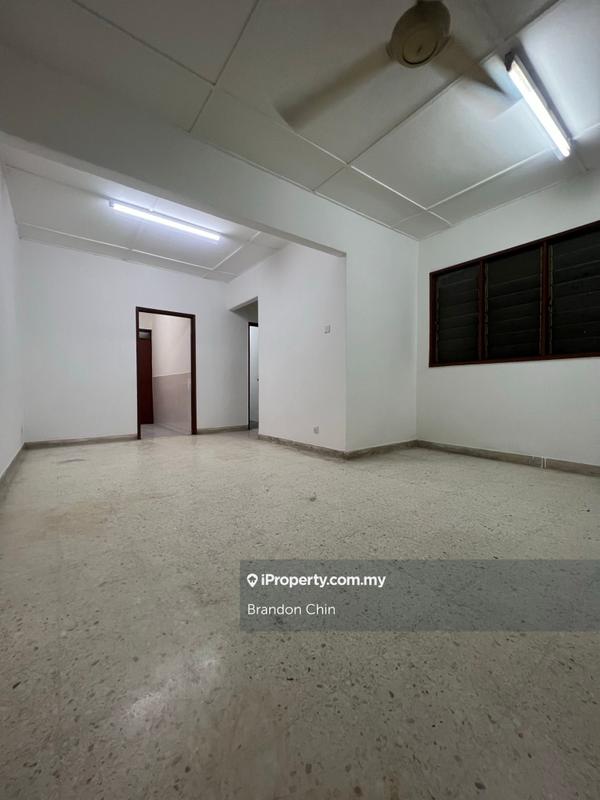 For Rent - Happy Garden Apartment