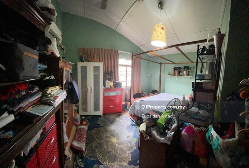 Bungalow House untuk Dijual di SS1, Petaling Jaya oleh Zubaidah A Kadir - iProperty.com.my