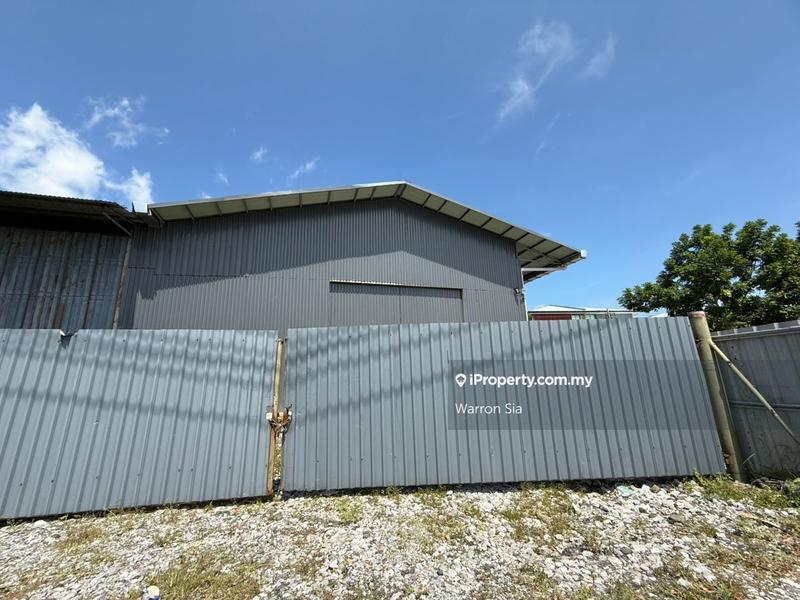 For Rent - Batu Kitang Warehouse