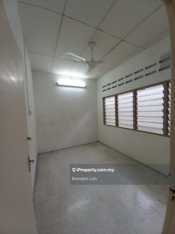Rumah Berangkai 1 Tingkat untuk Dijual di Taman Salak Selatan, Salak South oleh Brendon Loh - iProperty.com.my