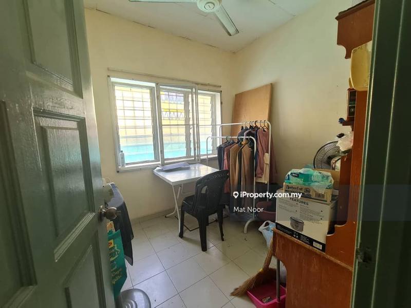 Rumah Berangkai 2 Tingkat untuk Dijual di Seksyen 7, Shah Alam oleh Mat Noor - iProperty.com.my