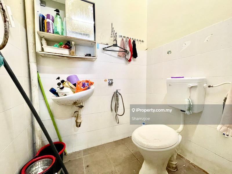 1-storey Terraced House for Sale in Seksyen 30, Shah Alam by Shamzjoe - iProperty.com.my