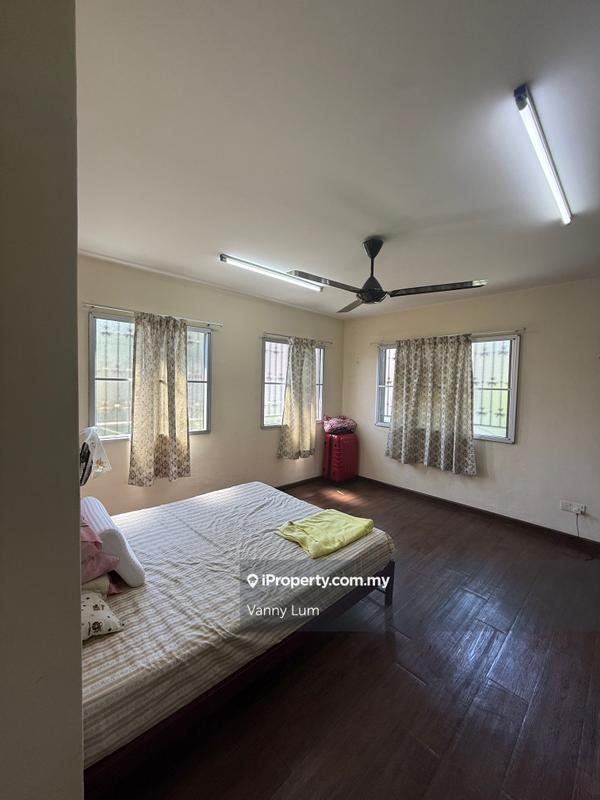 Bungalow House for Sale in smb5k, Petaling Jaya by Vanny Lum - iProperty.com.my