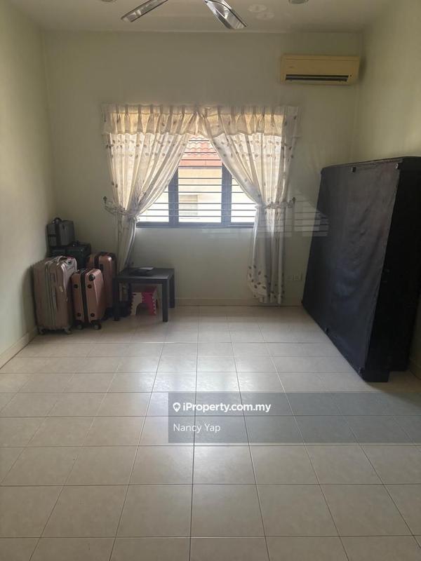 Rumah Berangkai 3 Tingkat untuk Dijual di Bandar Pinggiran Subang, Shah Alam oleh Nancy Yap - iProperty.com.my