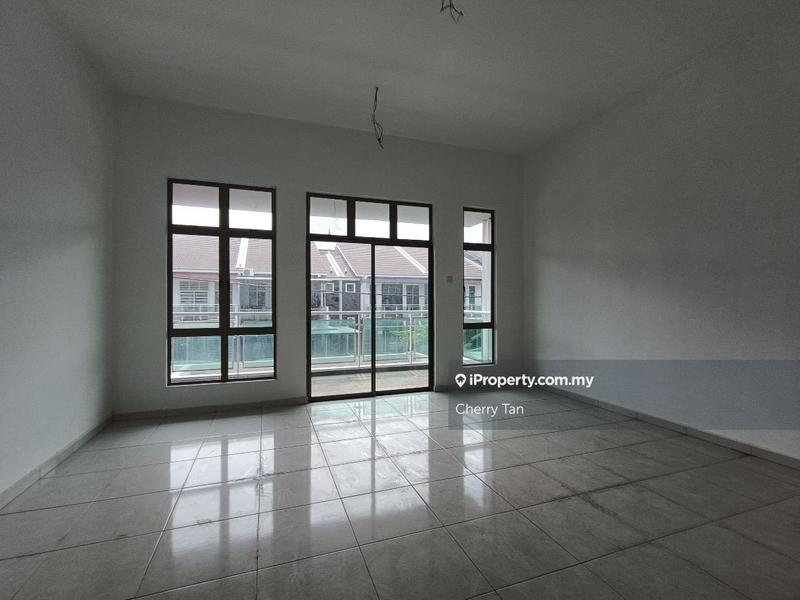 Rumah Berangkai 2 Tingkat untuk Dijual di 24x75 Big 2 Storey Taman Saujana Tehel Bukit Katil, Bukit Katil oleh Cherry Tan - iProperty.com.my