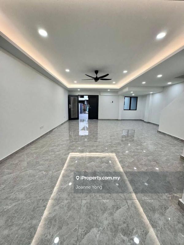 2-storey Terraced House for Sale in Bandar Baru Permas Jaya, Permas Jaya by Joanne Yong - iProperty.com.my