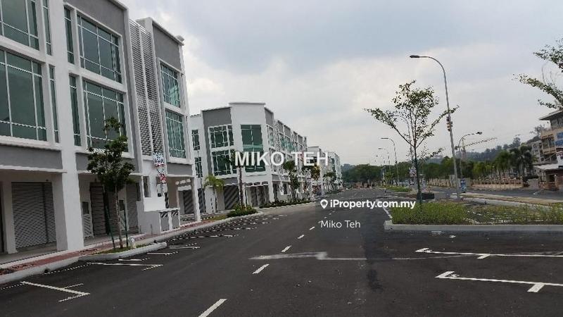 Shop / Office untuk Dijual di Taman Equine, Seri Kembangan oleh Miko Teh - iProperty.com.my