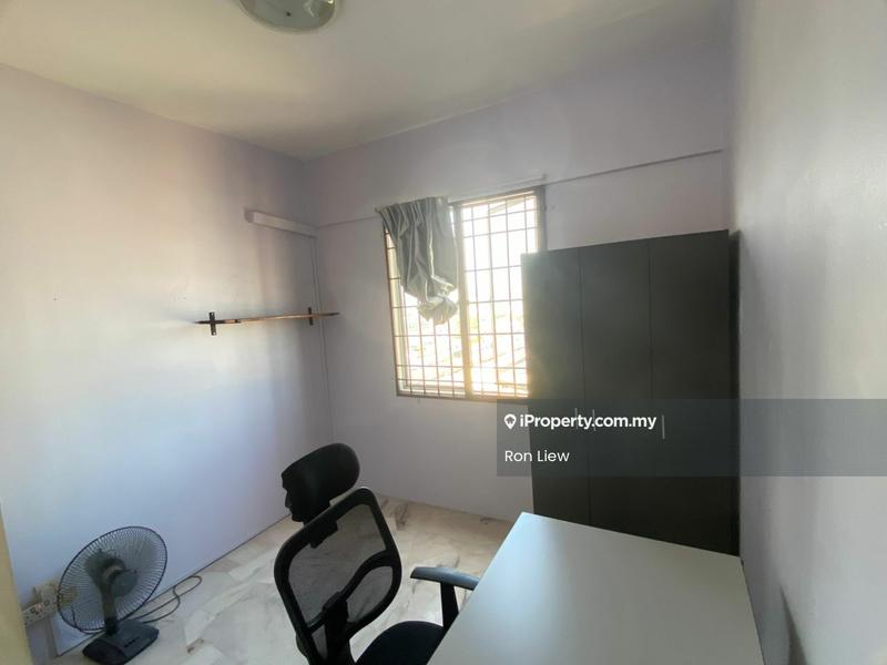 Pangsapuri untuk Dijual di Pangsapuri Seri Pinang oleh Ron Liew - Study - iProperty.com.my