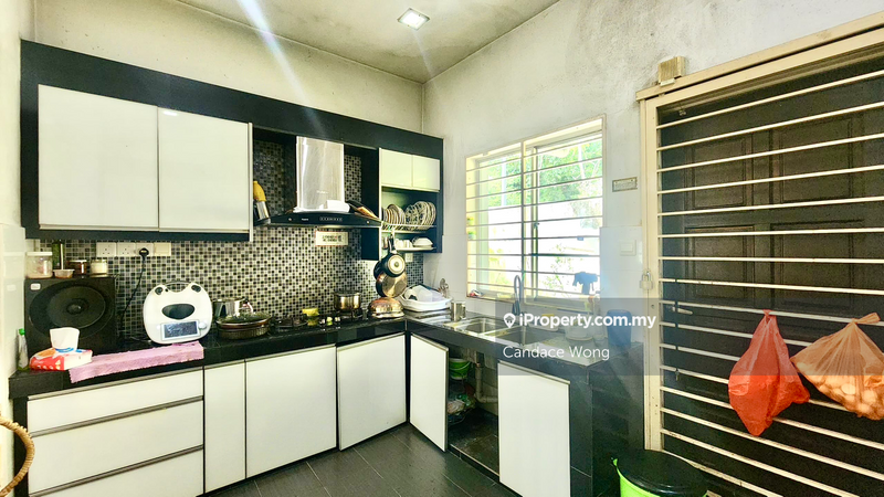 Semi-Detached House for Sale in Taman Saujana Emas, Kajang by Candace Wong - iProperty.com.my