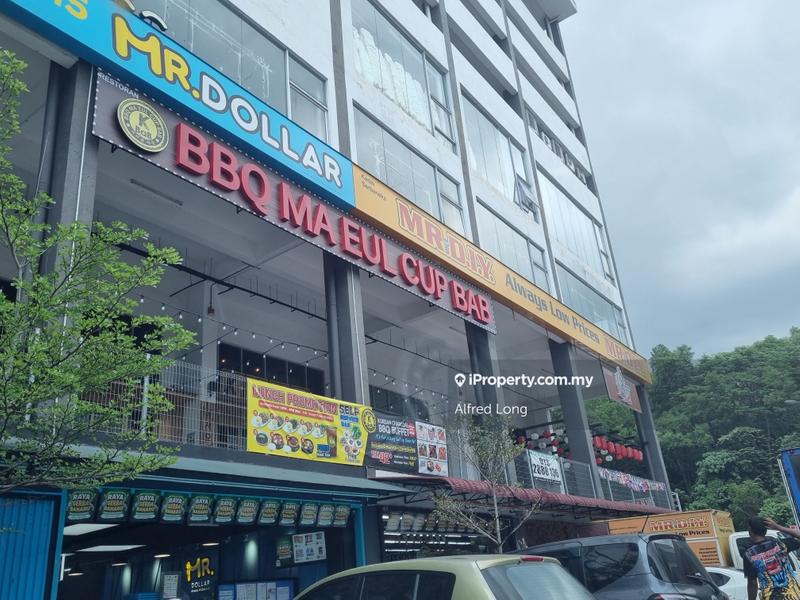For Rent - Ground Floor with mezzanine floor , Olive Hill Business Park , Taman Bukit Serdang, Seri kembangan