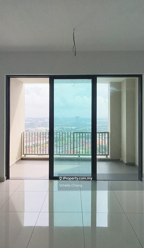 For Sale - Molek Pine 4