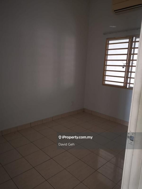 Rumah Berangkai 2 Tingkat untuk Dijual di kjtqa, Seri Kembangan oleh David Geh - iProperty.com.my