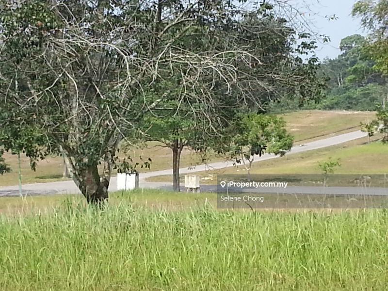 Banglo Tanah untuk Dijual di College Heights Garden Resort, Setul oleh Selene Chong - iProperty.com.my