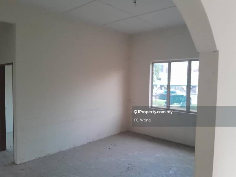 Bungalow House for Sale in Taman Temerloh Jaya, Temerloh by FC Wong - iProperty.com.my