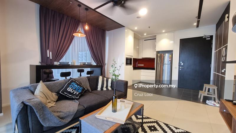 For Rent - Arcoris SOHO