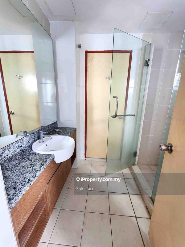 Rumah Berangkai 3 Tingkat untuk Dijual di Lake Fields, Sungai Besi oleh Suki Tan - iProperty.com.my