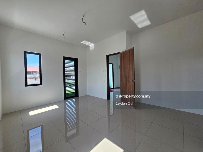 Semi-Detached House for Sale in Taman Gunung Challi, Alor Setar by Jayden Geh - iProperty.com.my