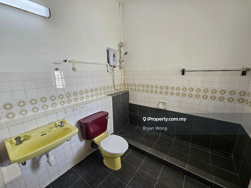 Rumah Berangkai 2 Tingkat untuk Dijual di Damansara Jaya, Petaling Jaya oleh Bryan Wong - iProperty.com.my