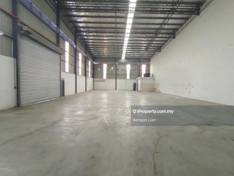 For Rent - Nouvelle Industrial Park Kota Puteri, Omni 2
