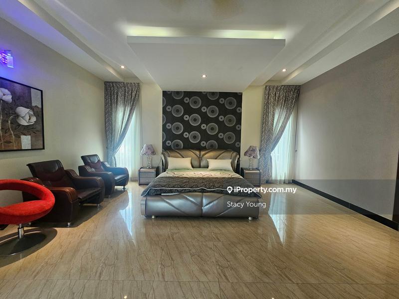 Bungalow House untuk Dijual di Mines Resort City, Seri Kembangan oleh Stacy Young - iProperty.com.my