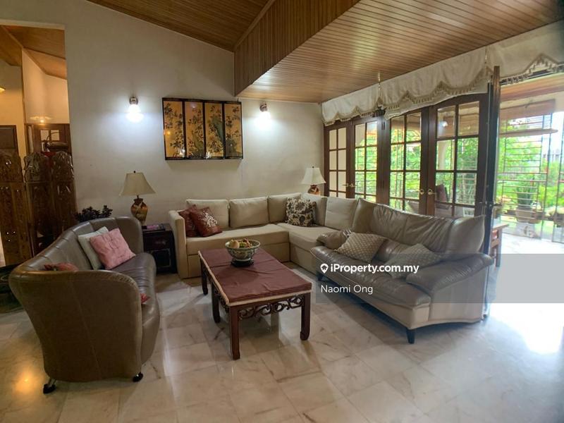 Bungalow House untuk Dijual di Seksyen 12, Petaling Jaya oleh Naomi Ong - iProperty.com.my