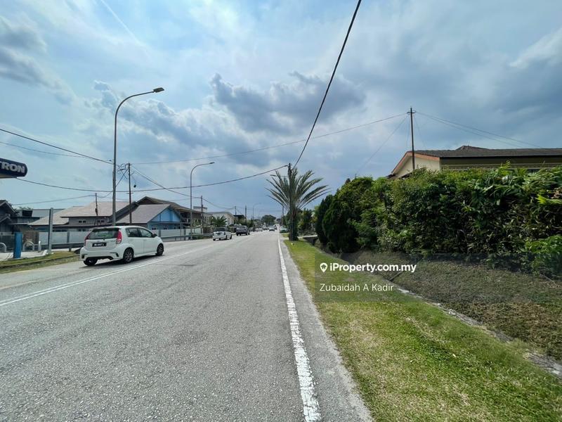 Bungalow House untuk Dijual di SS1, Petaling Jaya oleh Zubaidah A Kadir - iProperty.com.my