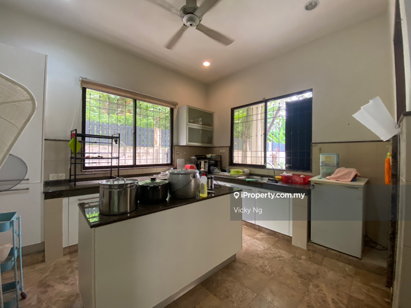 Bungalow House for Sale in Kayangan Heights, Shah Alam by Vicky Ng - iProperty.com.my