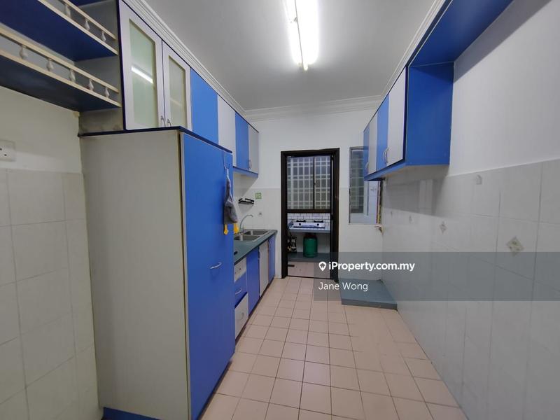 For Sale - Puncak Seri Kelana