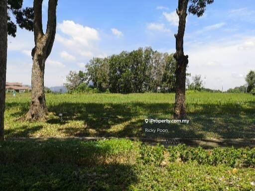 Bungalow Land for Sale in Bayu Lakehomes, Mantin by Ricky Poon - iProperty.com.my