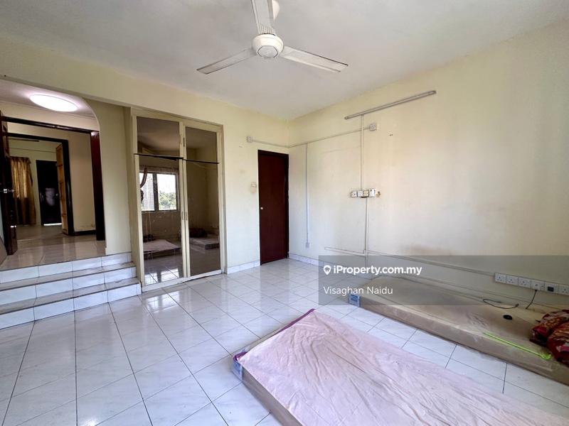 Apartment for Sale in Crescent Court by Visaghan Naidu - iProperty.com.my