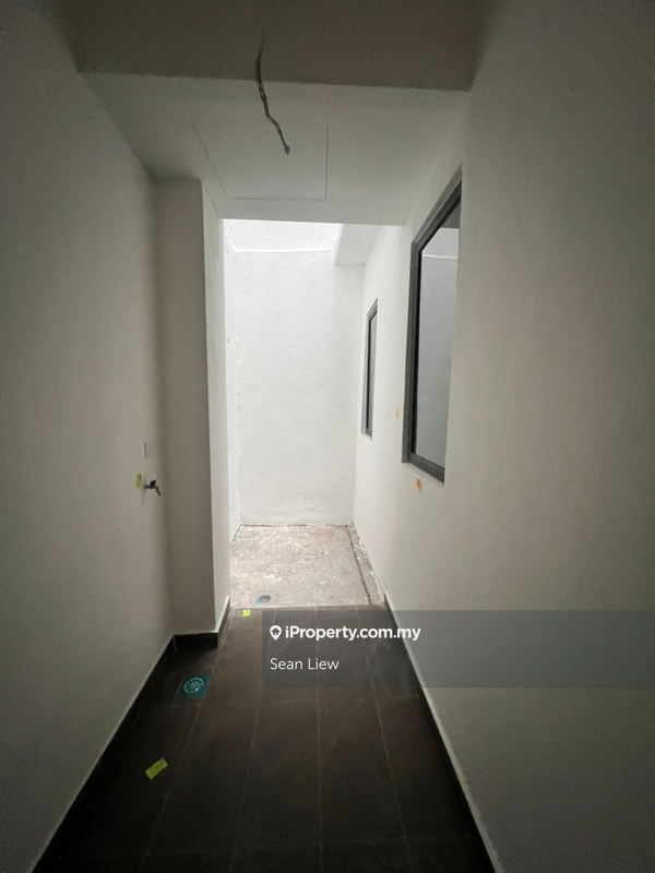 Rumah Berangkai 3.5 Tingkat untuk Disewa di Empire Residence , Damansara Perdana, Damansara Perdana oleh Sean Liew - iProperty.com.my