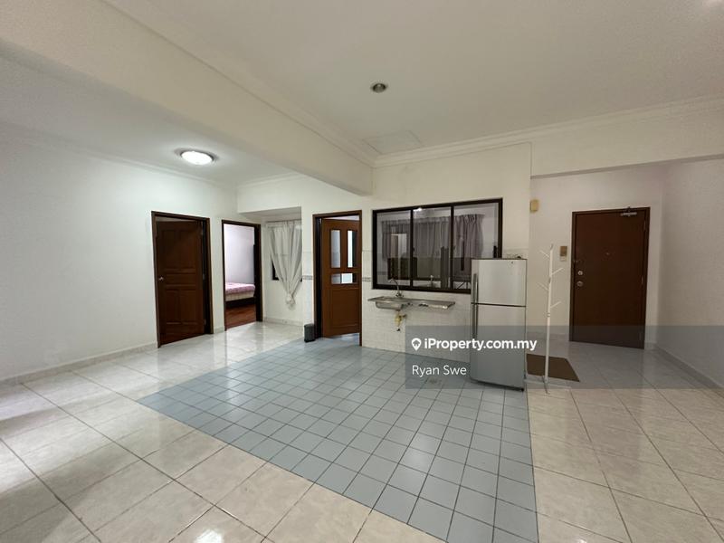 Condominium for Sale in Cyber Heights Villa by Ryan Swe - iProperty.com.my