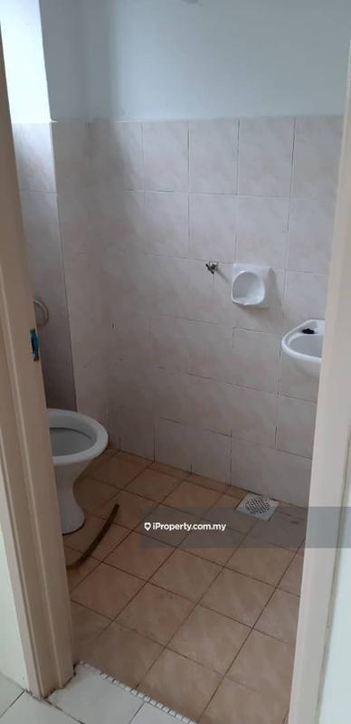 2-storey Terraced House for Sale in Taman Pinggiran Putra by Sutina - iProperty.com.my