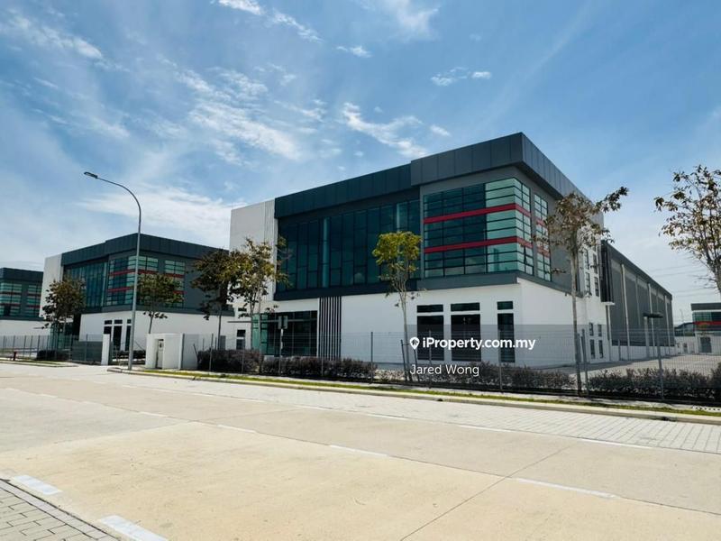For Sale - 145,000sf PUCHONG DETACHED FACTORY | MAINROAD FRONTAGE | PRIME LOCATION | NO CF