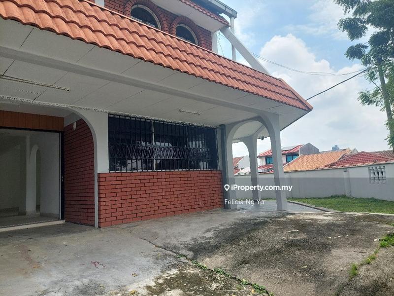 Rumah Teres 2-Tingkat untuk Dijual di SS3, Petaling Jaya oleh Felicia Ng Yp - iProperty.com.my