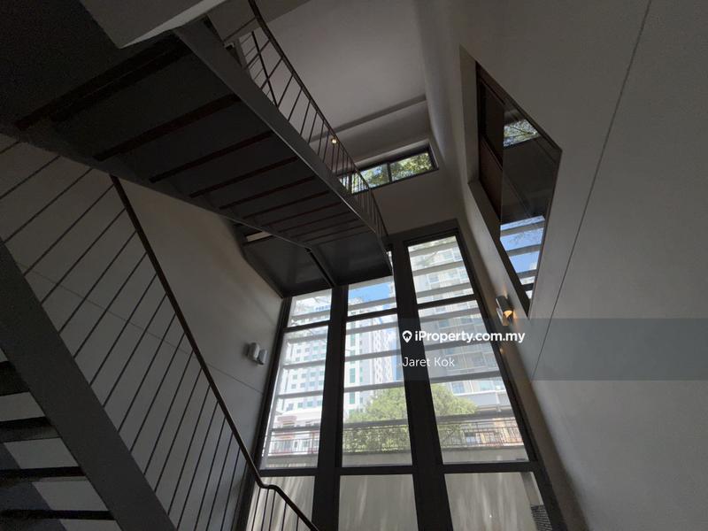 For Sale - Iringan Hijau