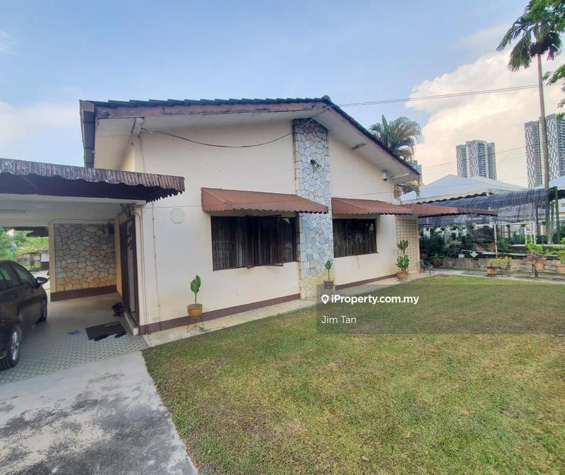 Bungalow House for Sale in Taman Sri Sentosa, Jalan Klang Lama (Old Klang Road) by Jim Tan - iProperty.com.my