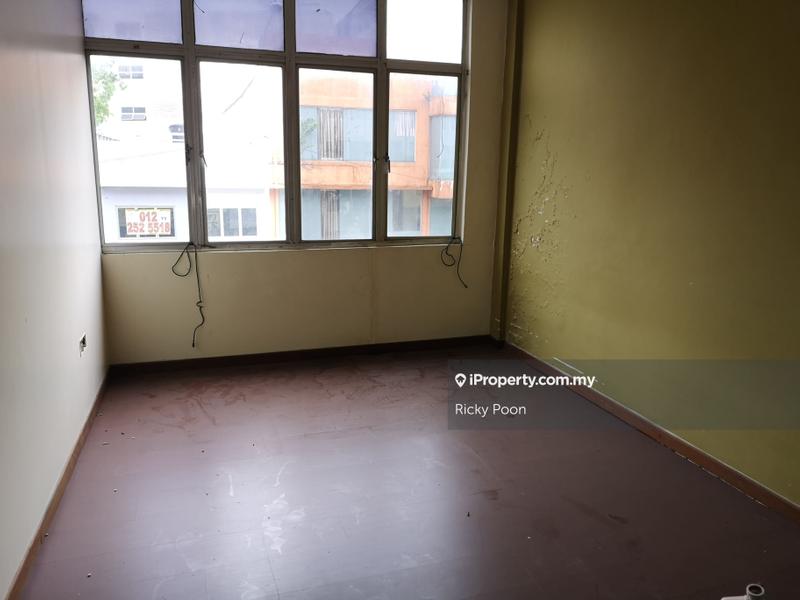 Shop / Office untuk Dijual di Jalan Pudu, KL City Centre oleh Ricky Poon - iProperty.com.my