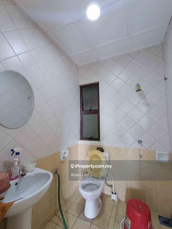 Kondominium untuk Dijual di Armanee oleh Alven Lim - iProperty.com.my