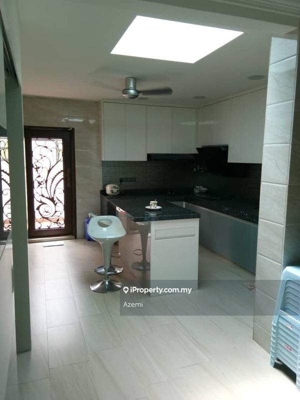 Semi-Detached House for Sale in Taman Tasik Permai, Sungai Besi by Azemi - iProperty.com.my