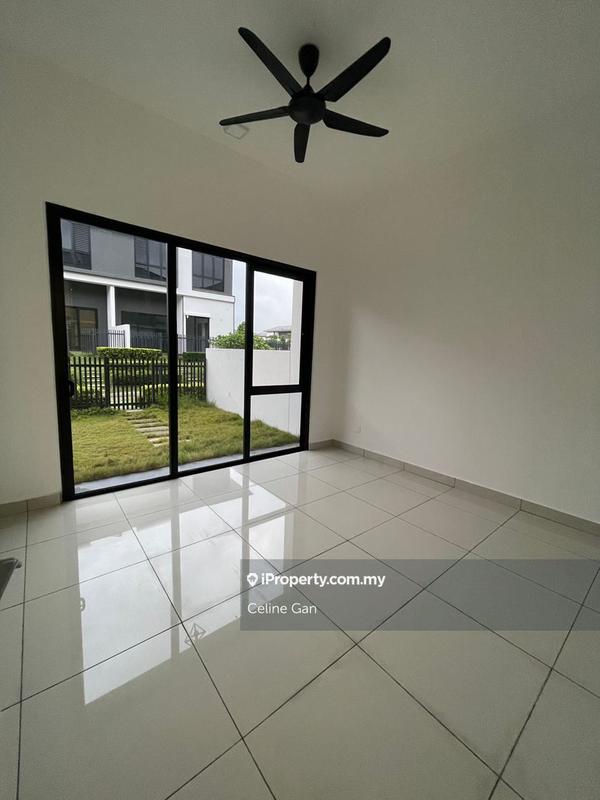Rumah Berkembar untuk Disewa di Setia Alam, Selangor oleh Celine Gan - iProperty.com.my