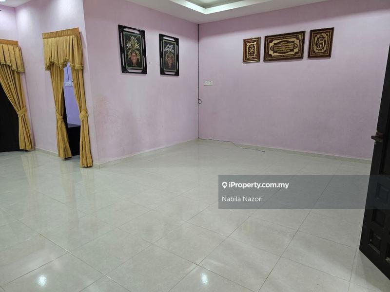 Rumah Berkembar untuk Dijual di Mulong, Kota Bharu oleh Nabila Nazori - iProperty.com.my