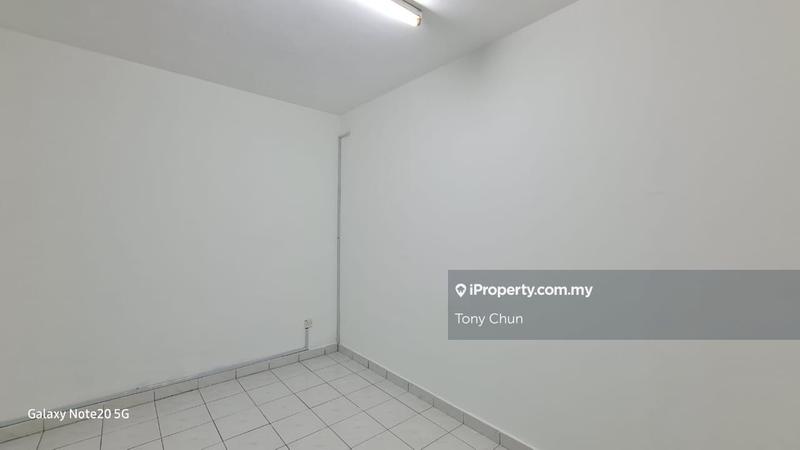 For Sale - Endah Ria